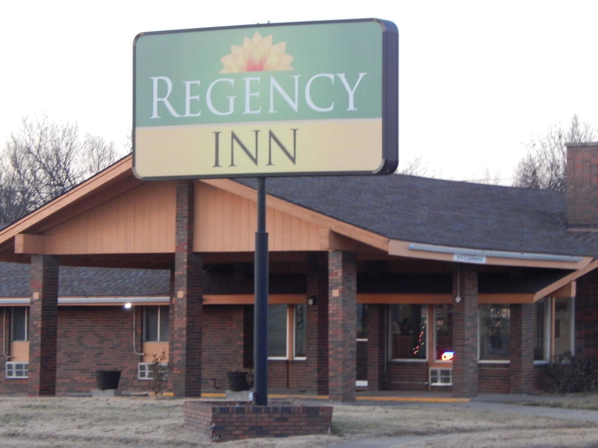 Regency Inn Iola Luaran gambar